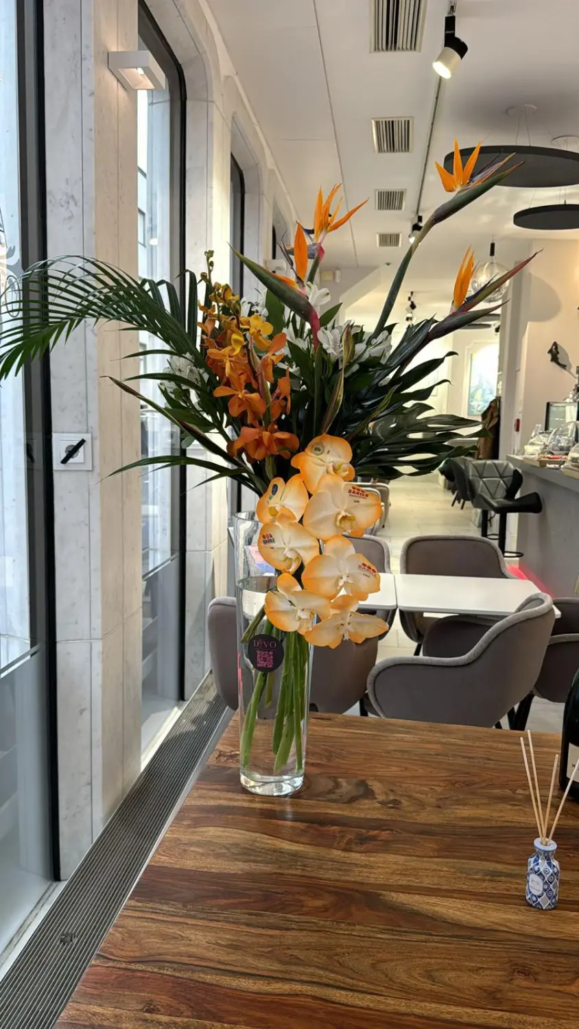 Art Café Orangerie - Café - innen