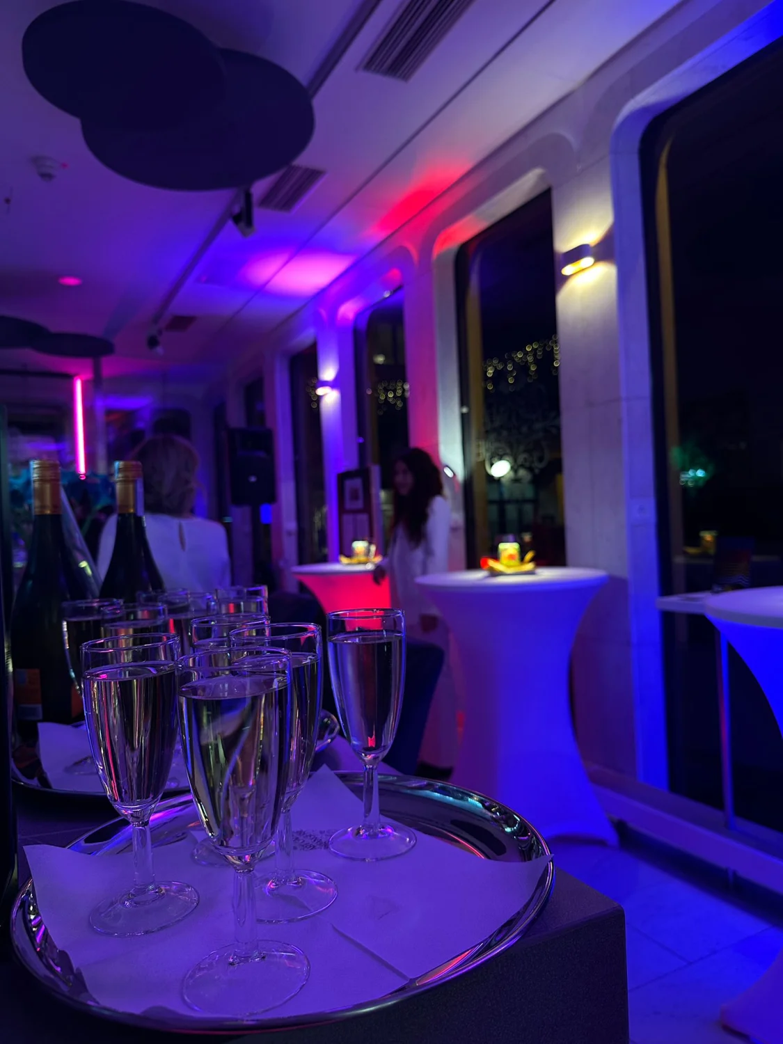 Art Café Orangerie - Café - innen